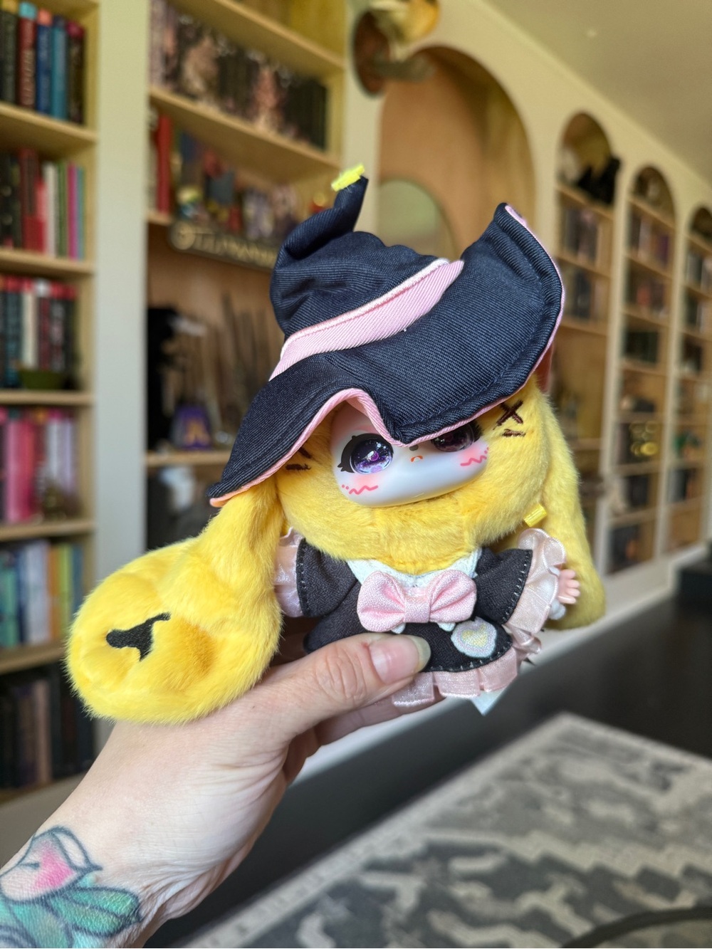 Yellow Plush Witch Bunny Samuel with Pink Bow keychain plush